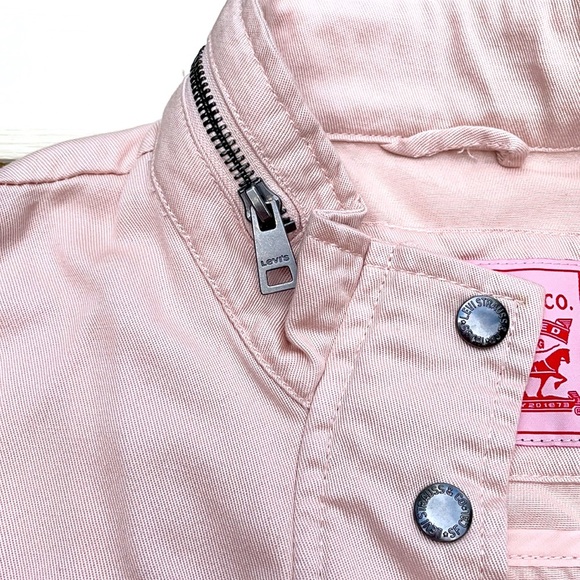 NWT Levi’s Light Jacket size XS - Picture 4 of 4